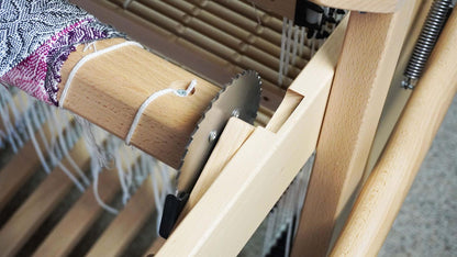 Louet Spring 2 Webstuhl