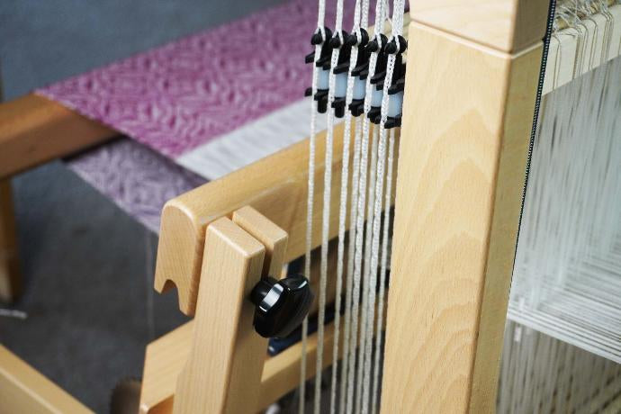 Louet Spring 2 Webstuhl