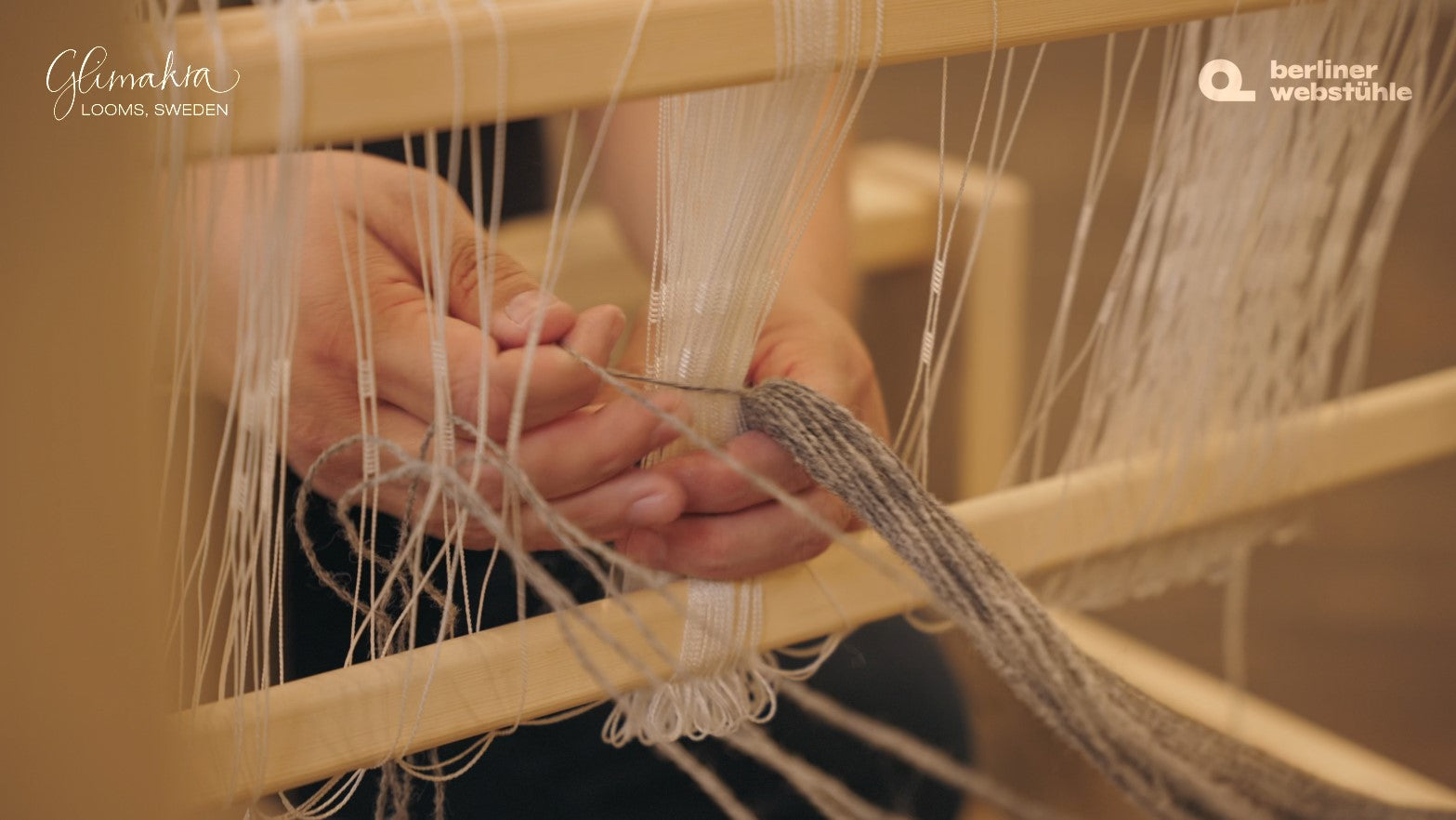 Video laden: aufbau anleitung julia webstuhl